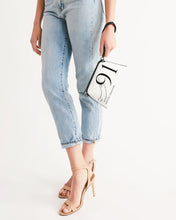 Load image into Gallery viewer, Yin Yang Dragon Wristlet