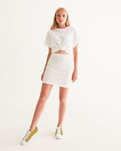 Load image into Gallery viewer, Golden Dragon Women's Faux-Leather Sneaker