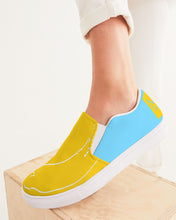 Load image into Gallery viewer, Dragon Charge Women's Slip-On Canvas Shoe