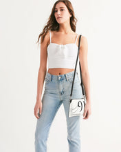 Load image into Gallery viewer, Yin Yang Dragon Wristlet