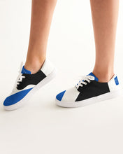 Load image into Gallery viewer, Dragon Magician Women's Lace Up Canvas Shoe