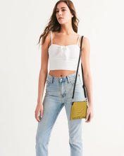 Load image into Gallery viewer, Golden Dragon Wristlet