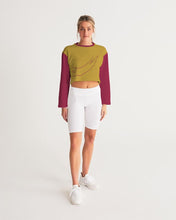 Load image into Gallery viewer, Royal Dragon Women&#39;s Cropped Sweatshirt
