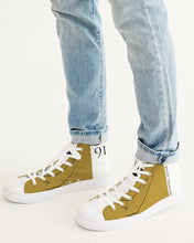 Load image into Gallery viewer, Golden Dragon Men&#39;s Hightop Canvas Shoe
